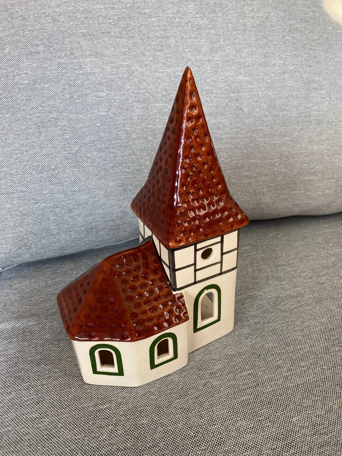 Leyk Lichthäuser Modell Romanische Kirche braun Top 2000-20a Leyk Lichthäuser Modell Romanische Kirche braun Top 2000 – Bild 1