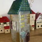 Ausgefallenes Glas-Lichthaus mit Beleuchtung – Neu & OVP